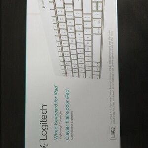 Logitech Green Wired Keyboard for iPad